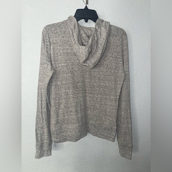 Two Aeropostale sweaters size Large. 1black and 1grey. Great condition. - Picture 6 of 7